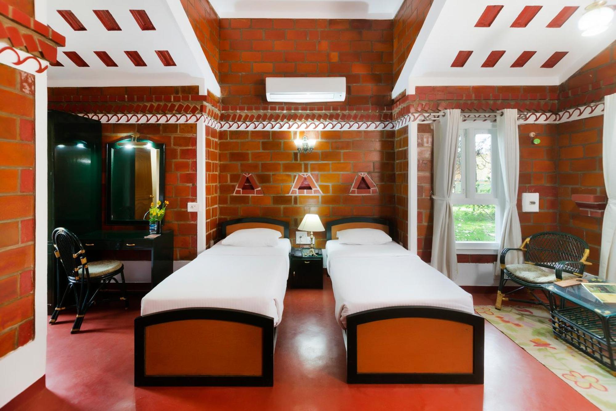 Kairali - The Ayurvedic Healing Village Palakkad Exterior photo